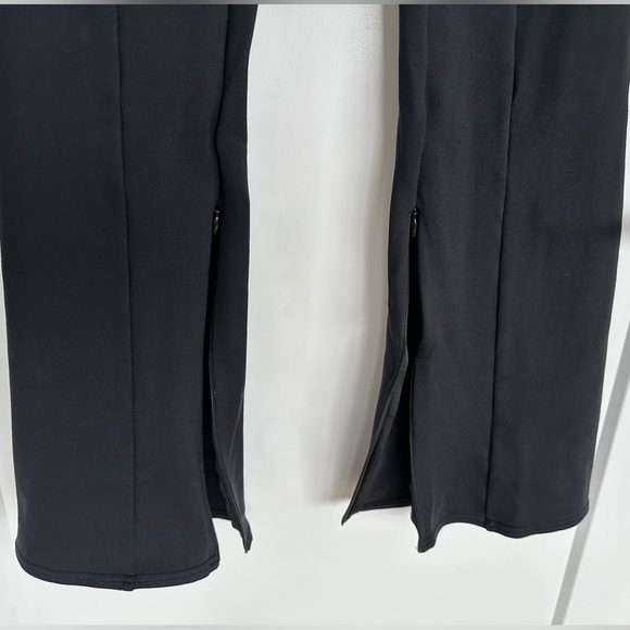 ALO Yoga High-Waist Zip It Flare Leggings Ankle Slit - Picture 6 of 9